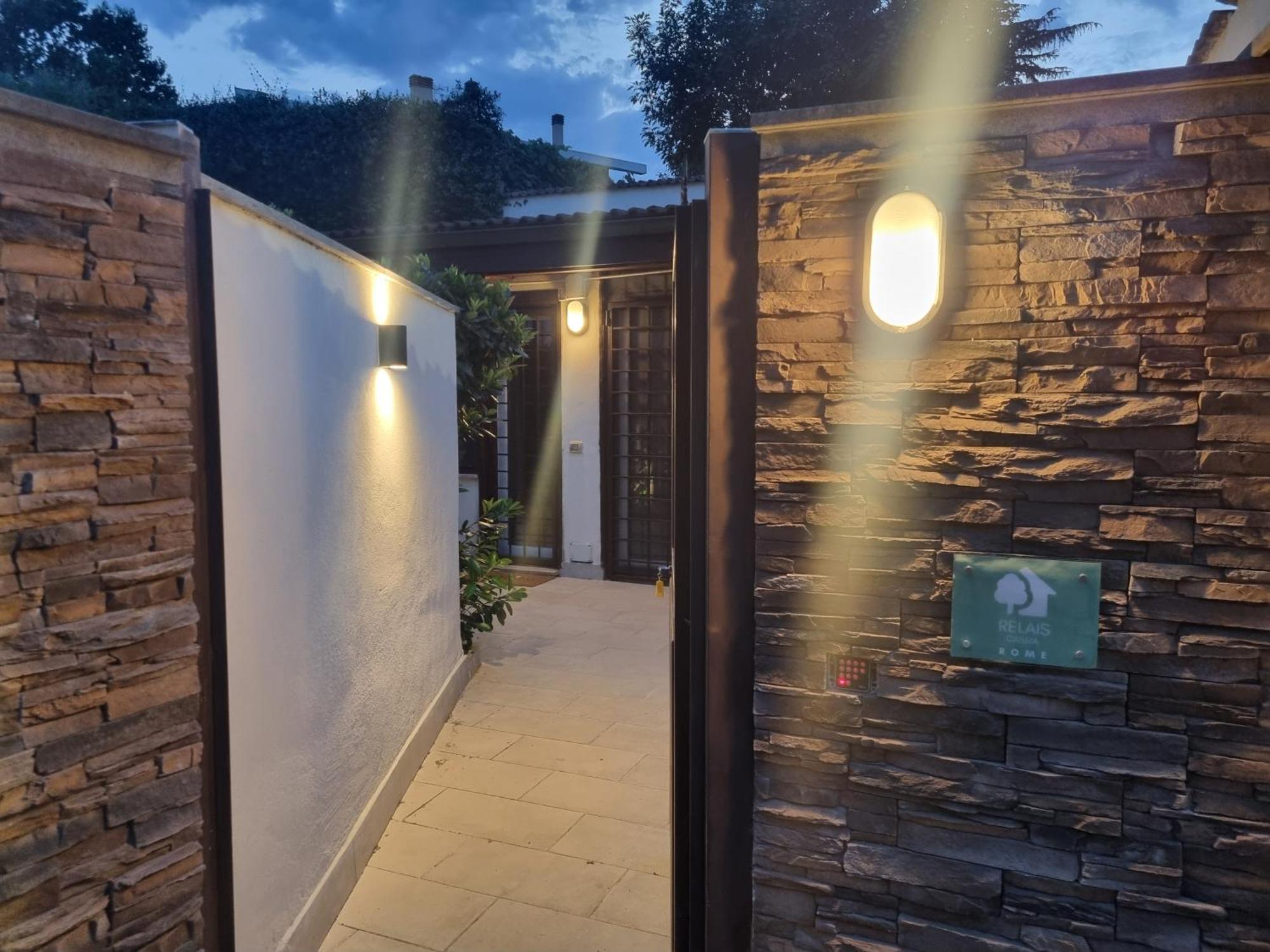 Relais Cassia Rome - Parking, Wi-Fi & Barbecue Vila Exterior foto